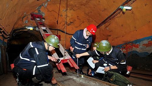 防跑車裝置 防跑車裝置